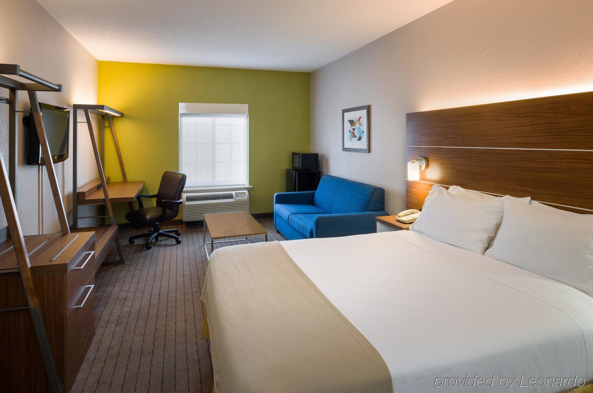 Holiday Inn Express Philadelphia Ne - Langhorne By Ihg Exterior foto